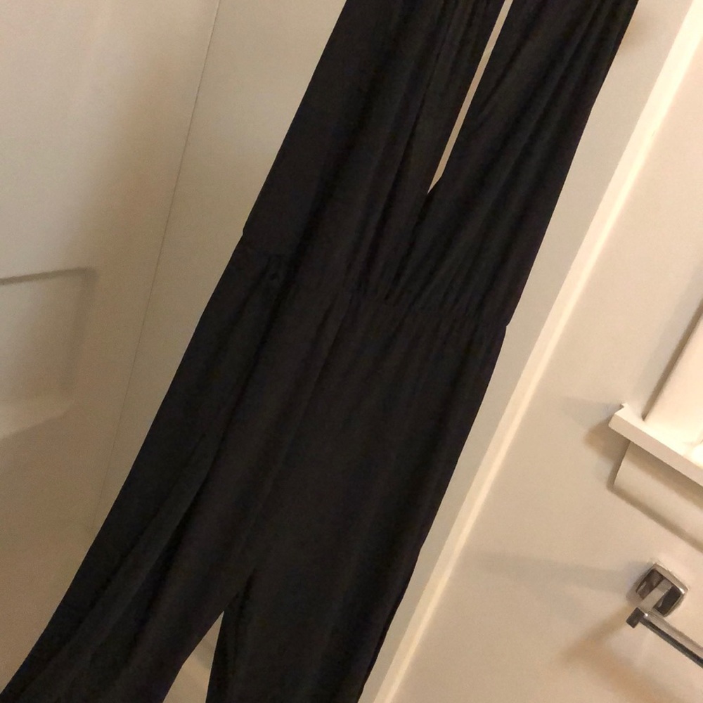 Woman’s XL body suit but runs a little small.